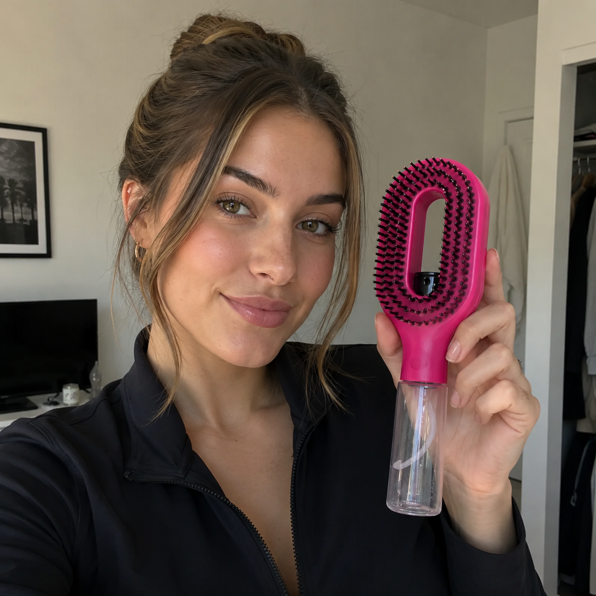 Hydrating Mist Detangling Massage Brush